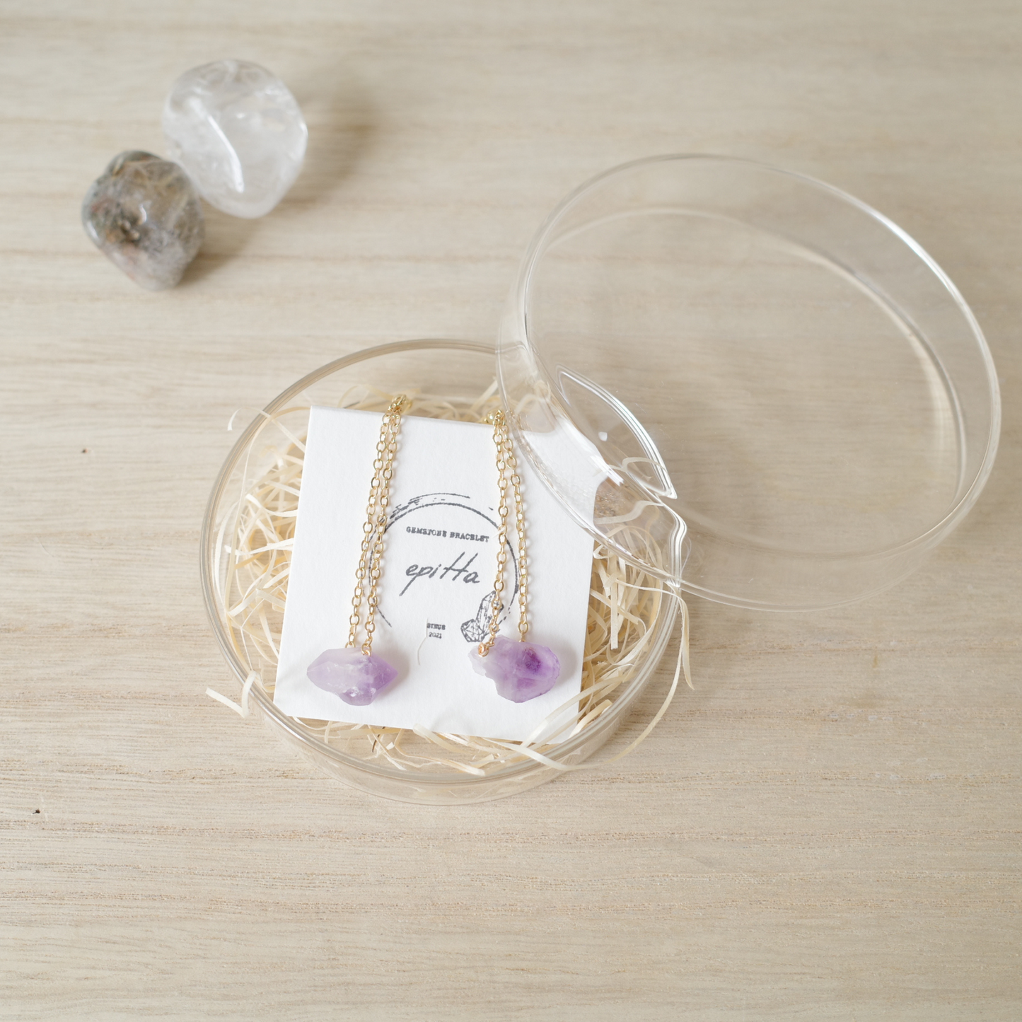 ローズクォーツ 天然石ラフロックピアス〈1点もの〉